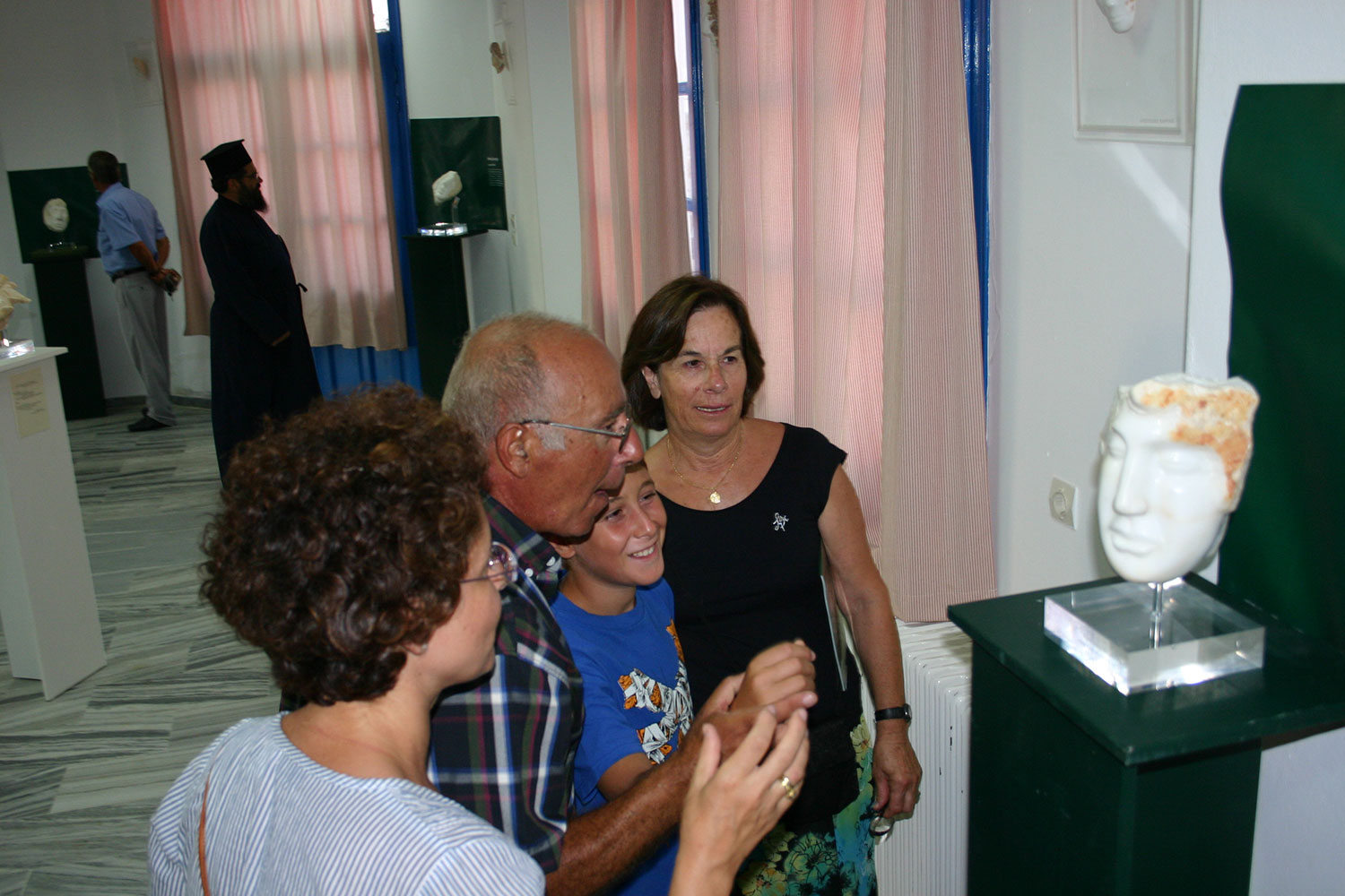 Antiparos 2010 - Exhibition -'Fones, Peglides ΙΙ and Ryades ΙΙ'